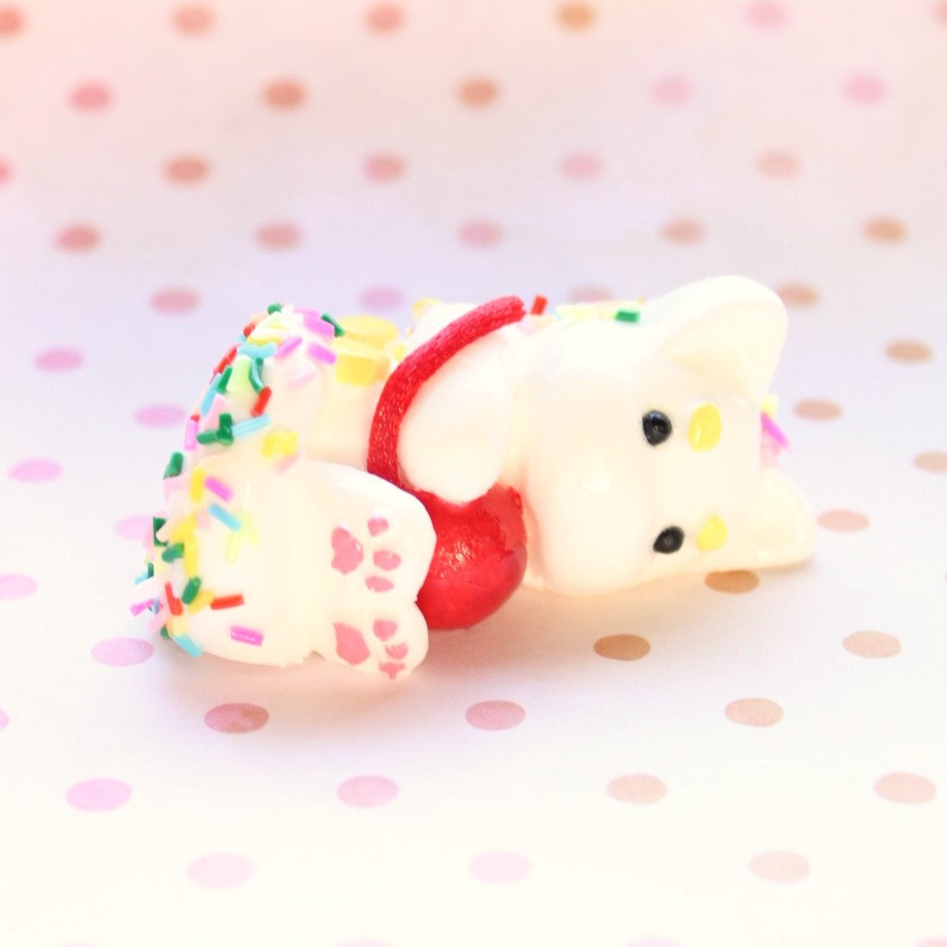 Ice Cream Mercat Figure. Yellow Variant Handmade Resin Art Toy Mini Fig. Desk Decoration Collectable. Chibi