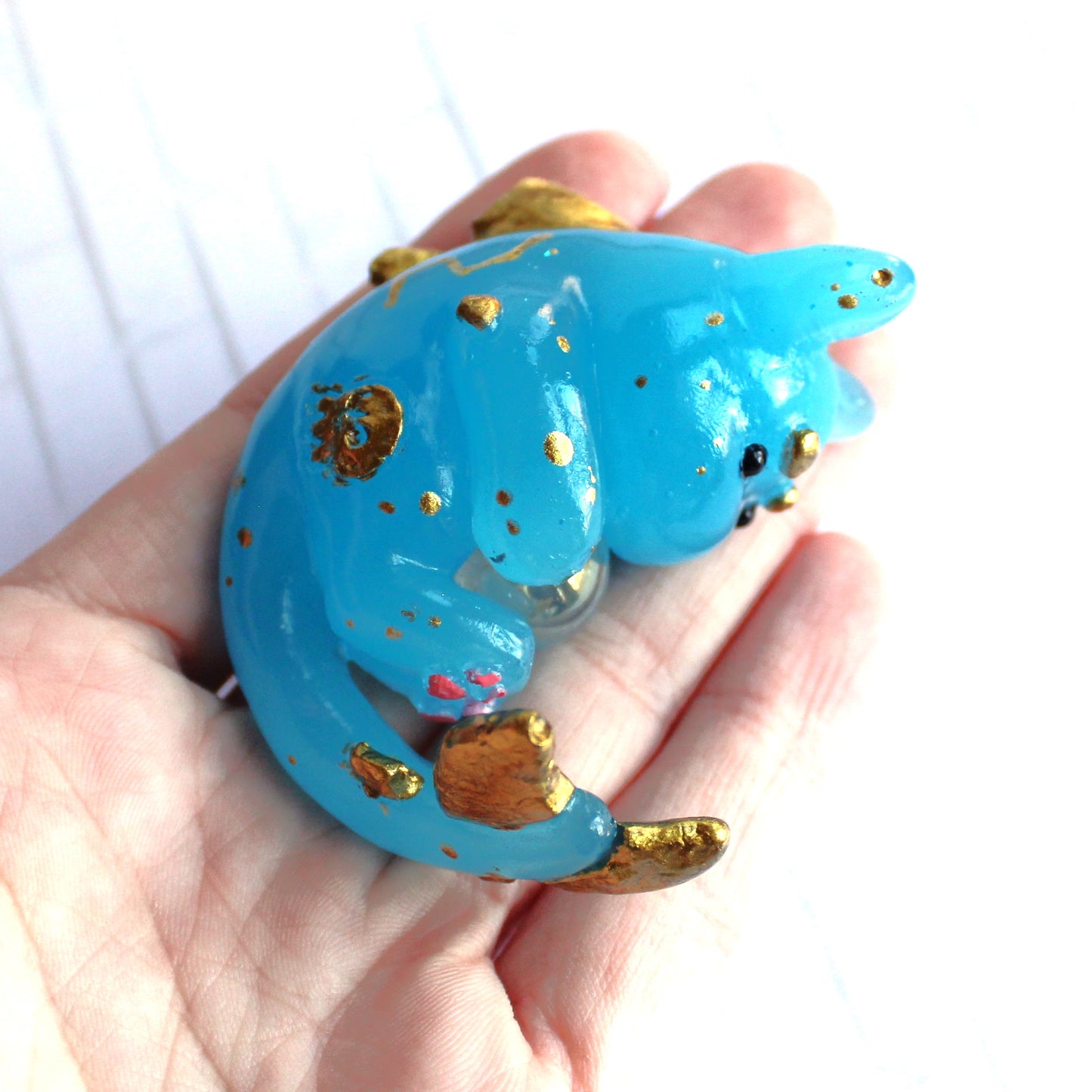 Little Dipper Cat Shark Figure. Handmade Resin Art Toy Mini Fig. Desk Decoration Collectable. Chibi