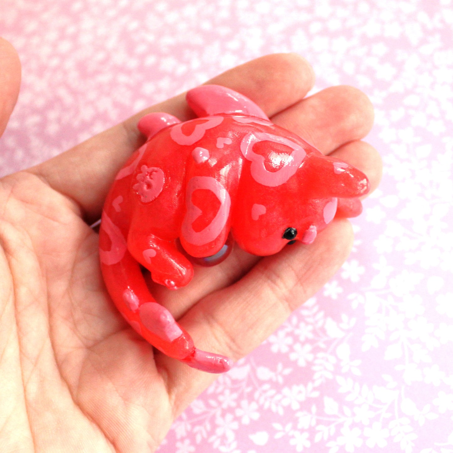 "Leopard Hearts" Cat Shark Figure. THERMAL COLOR CHANGE from Red to White. Handmade Resin Art Toy Mini Fig. Desk Decoration Collectable. Chibi
