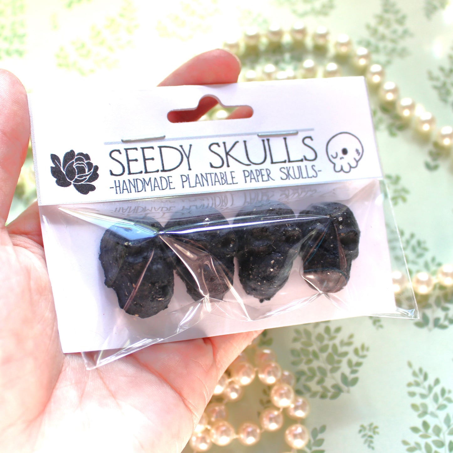 4 Pack Black Plantable Paper Skulls / Seed Bombs / Seedy Skulls Pack / Recycled Paper Pulp Craft / Spring Summer Small Gift / Wild Flowers