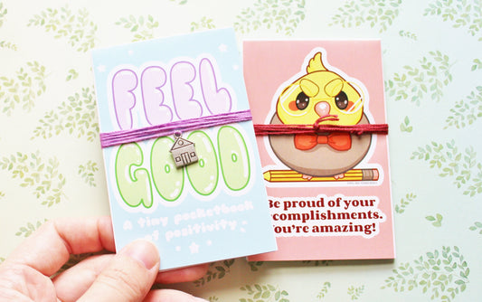 Feel Good Miniature Book of Positive Quotes & Affirmations. Inspirational Positive Vibes. Cute Little Gift for Depression. Motivational.