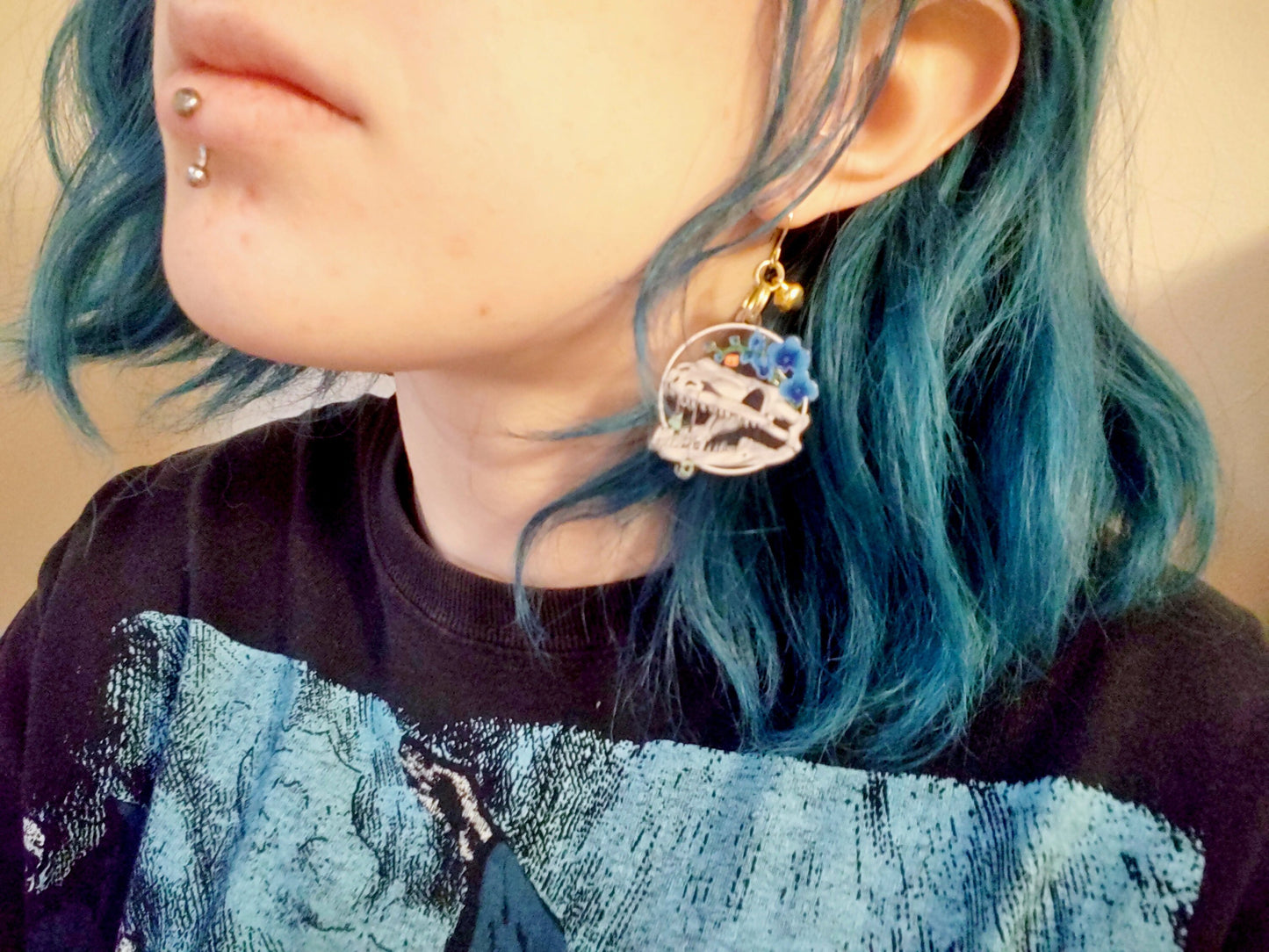 Rabbit Skull Earrings or Keychain. Acrylic Dangle Earrings. Goth Witch Aesthetic. Witchcraft Style Jewelry. Halloween Dangle Earrings.