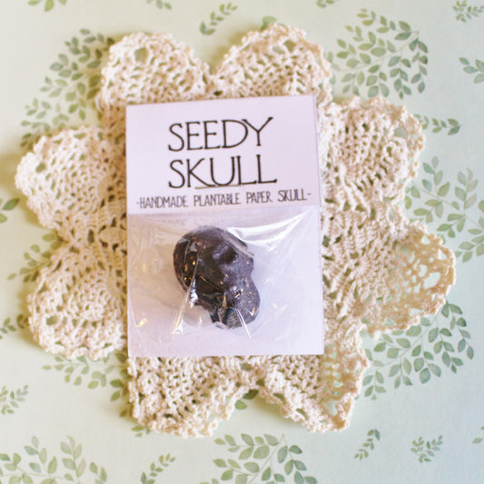Single Black Plantable Paper Skull / Seedy Skull Seed Bomb / Recycled Paper Pulp Craft / Spring Summer Small Gift / Wild Flowers