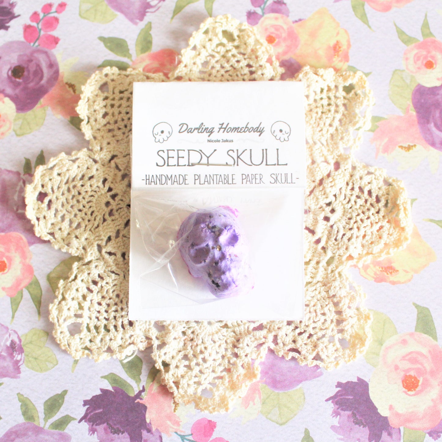 Single Purple Plantable Paper Skull / Seedy Skull Seed Bomb / Recycled Paper Pulp Craft / Spring Summer Small Gift / Wild Flowers
