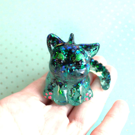 Teal Shard Glitter Gradient Dinocat Figure. Handmade Resin Art Toy Mini Fig / Adorable Cat Dinosaur / Desk Decoration Collectable / Chibi