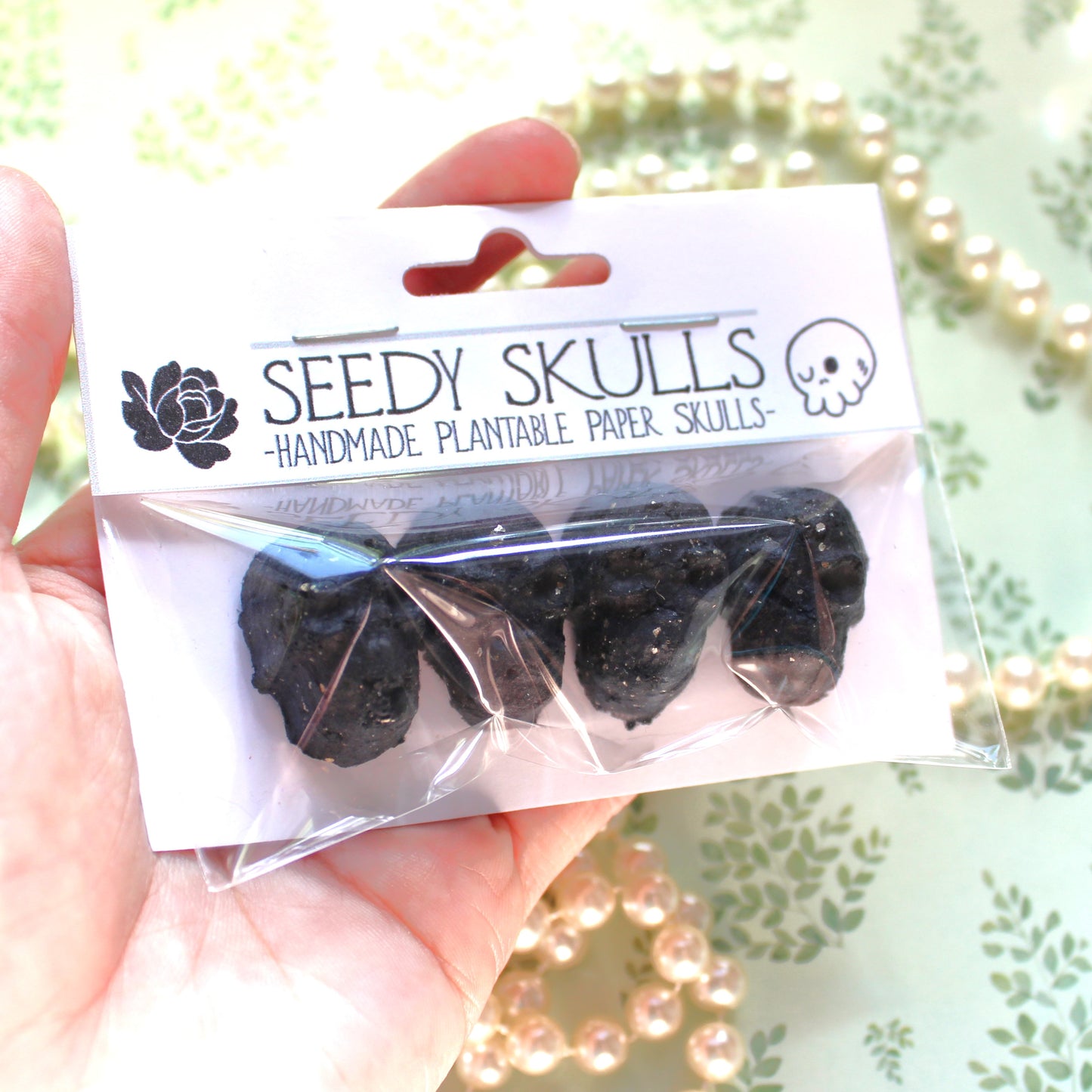 Black Plantable Paper Skulls / Seed Bombs / Seedy Skulls Pack / Recycled Paper Pulp Craft / Spring Summer Small Gift / Wild Flowers